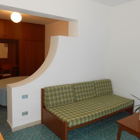 Hotel Vittoria Porto Santo Stefano  Ngoại thất bức ảnh