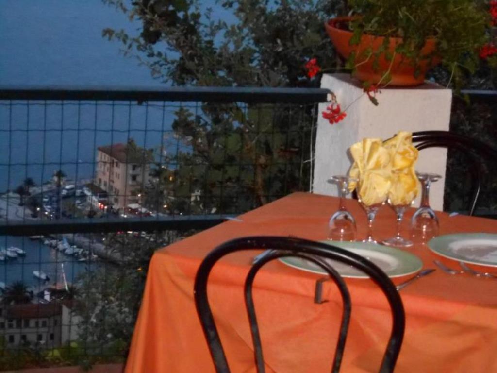 Hotel Vittoria Porto Santo Stefano  Ngoại thất bức ảnh